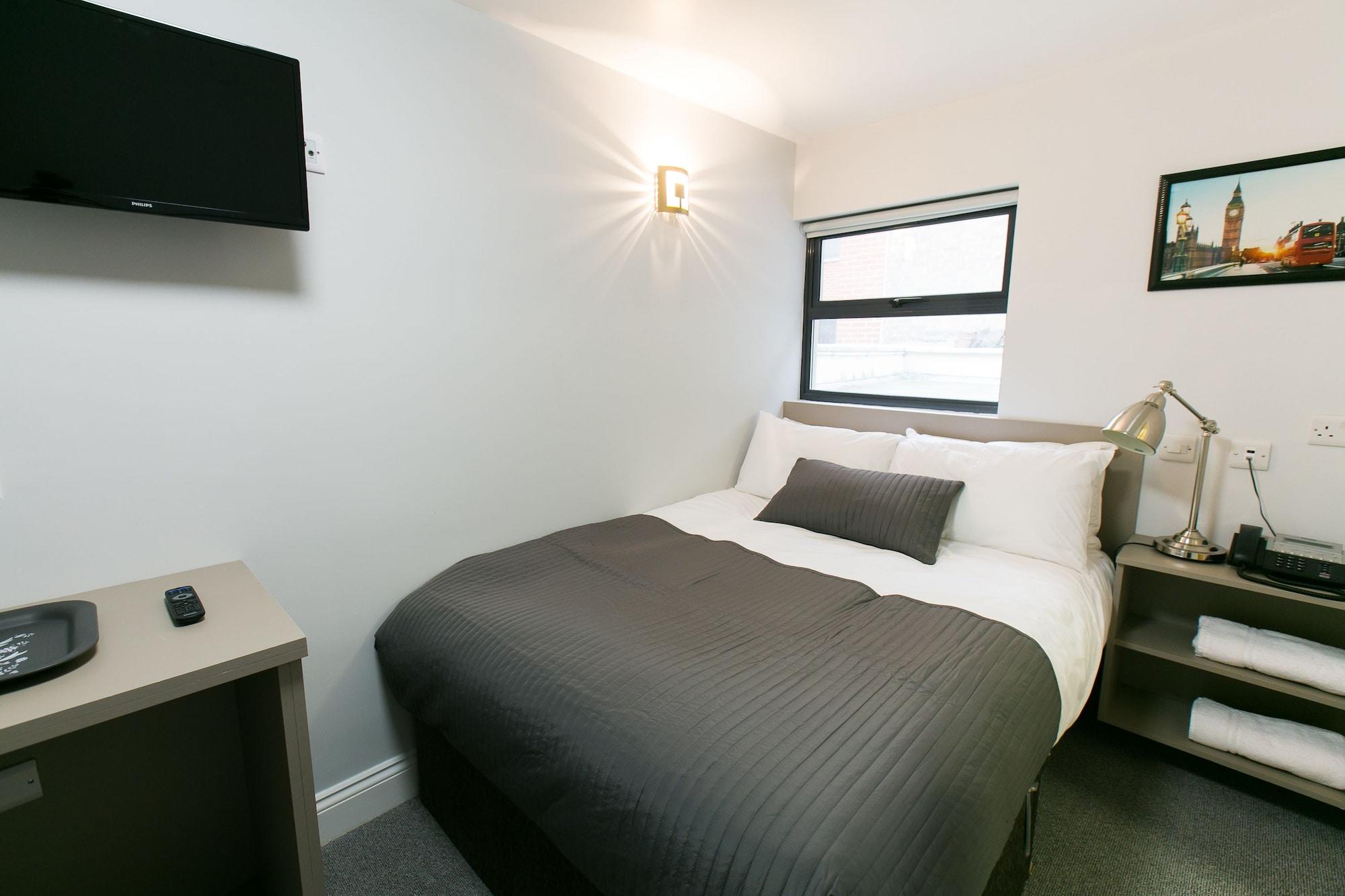 Belvilla Ilford Hill Hotel London Bagian luar foto