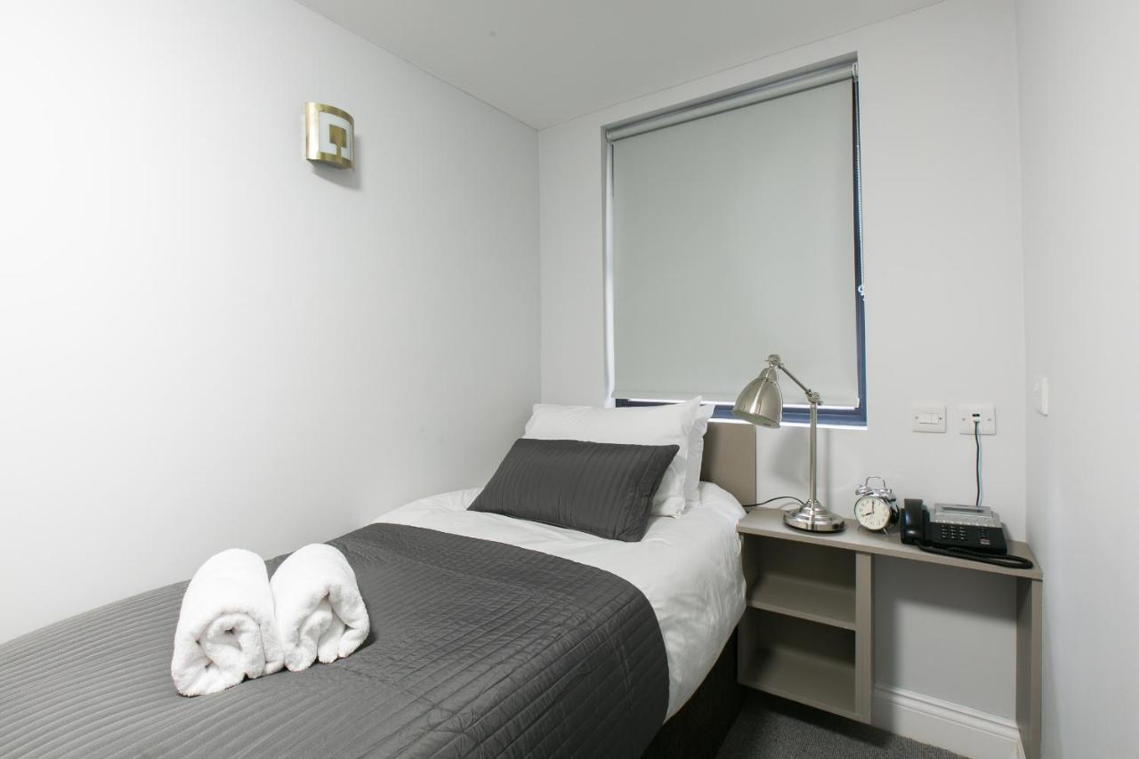 Belvilla Ilford Hill Hotel London Bagian luar foto