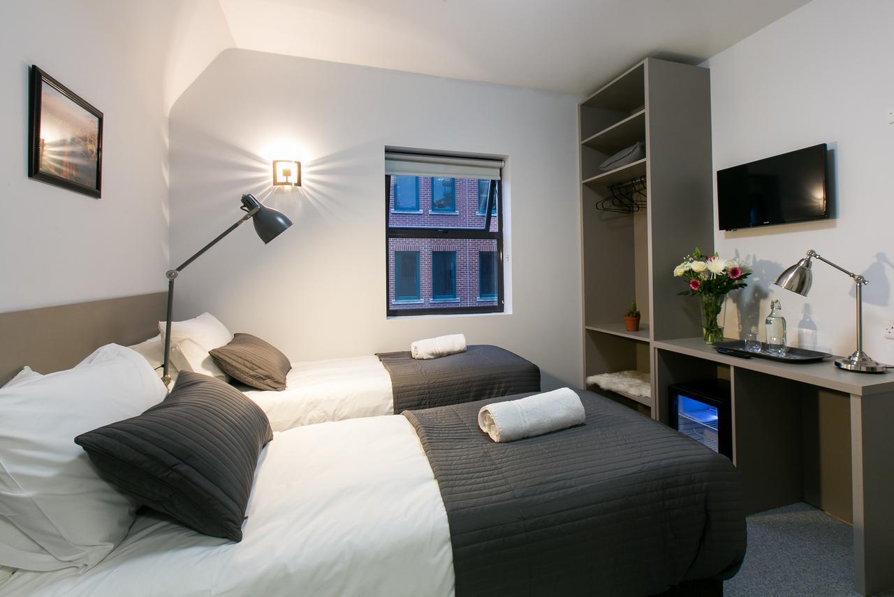 Belvilla Ilford Hill Hotel London Bagian luar foto