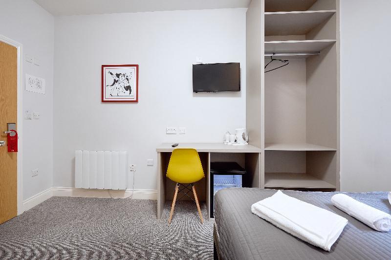 Belvilla Ilford Hill Hotel London Bagian luar foto