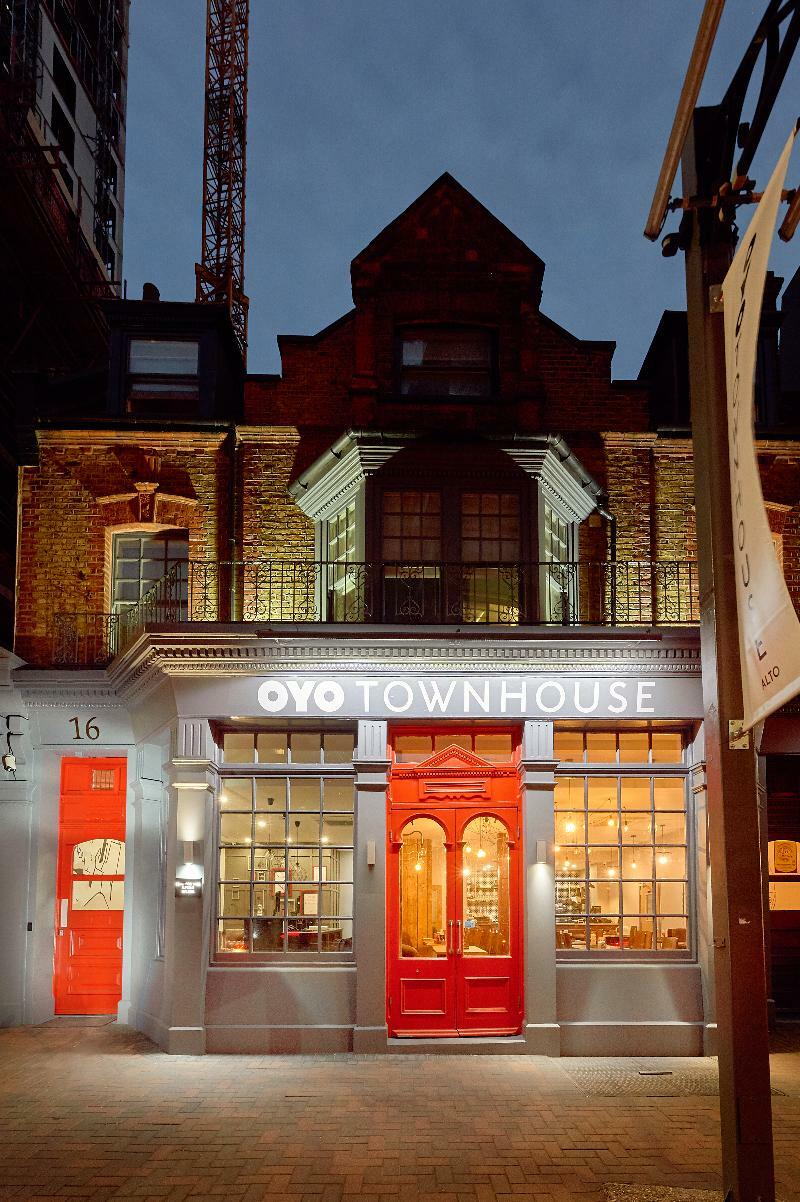 Belvilla Ilford Hill Hotel London Bagian luar foto