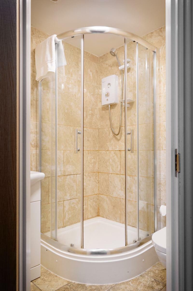Belvilla Ilford Hill Hotel London Bagian luar foto