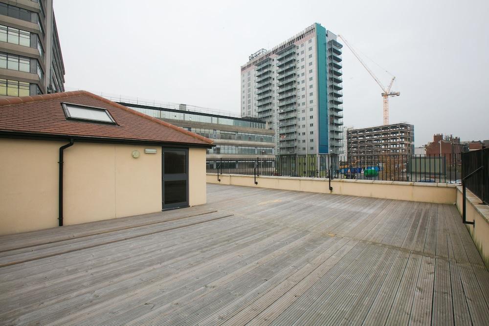 Belvilla Ilford Hill Hotel London Bagian luar foto